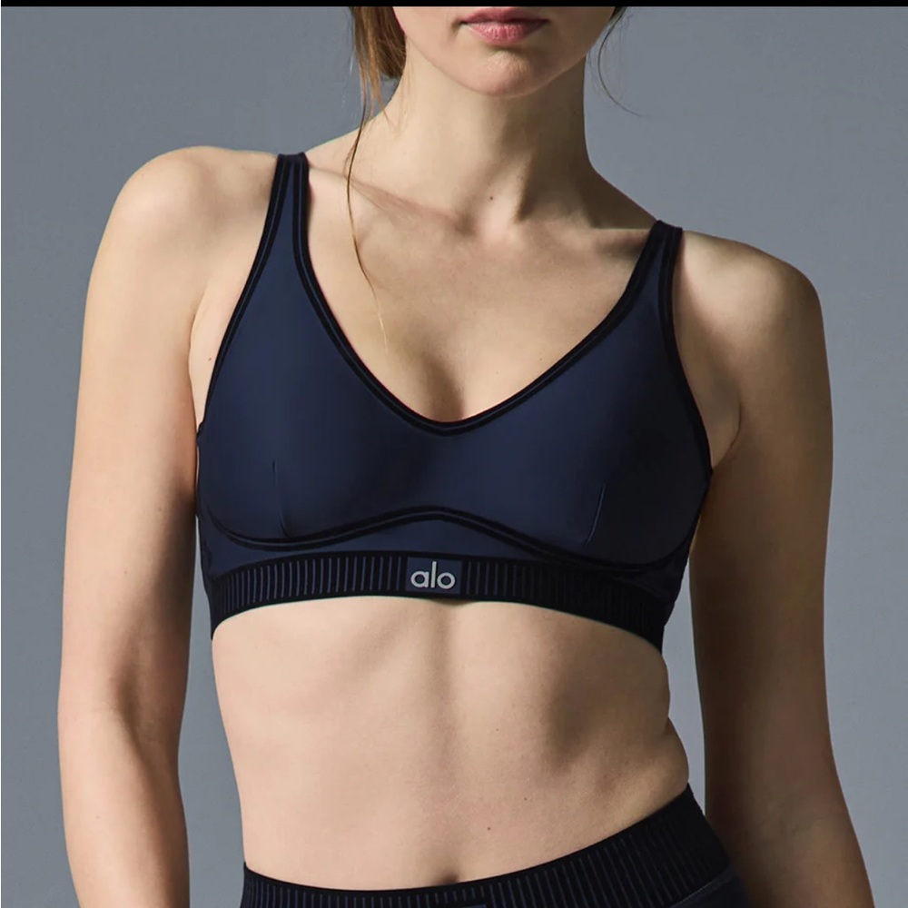 All Airlift Line Up Sports Bra-navy